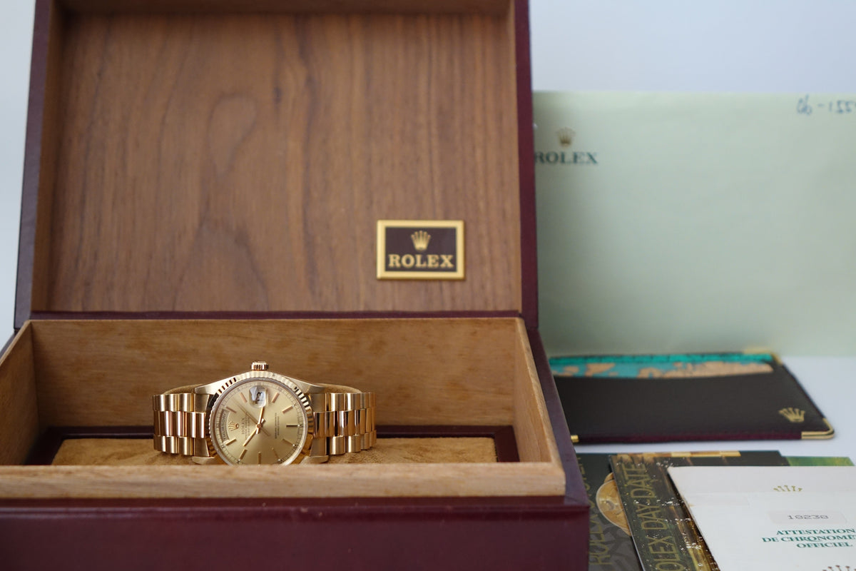 Rolex Daydate 36 18238 Champagne dial full set