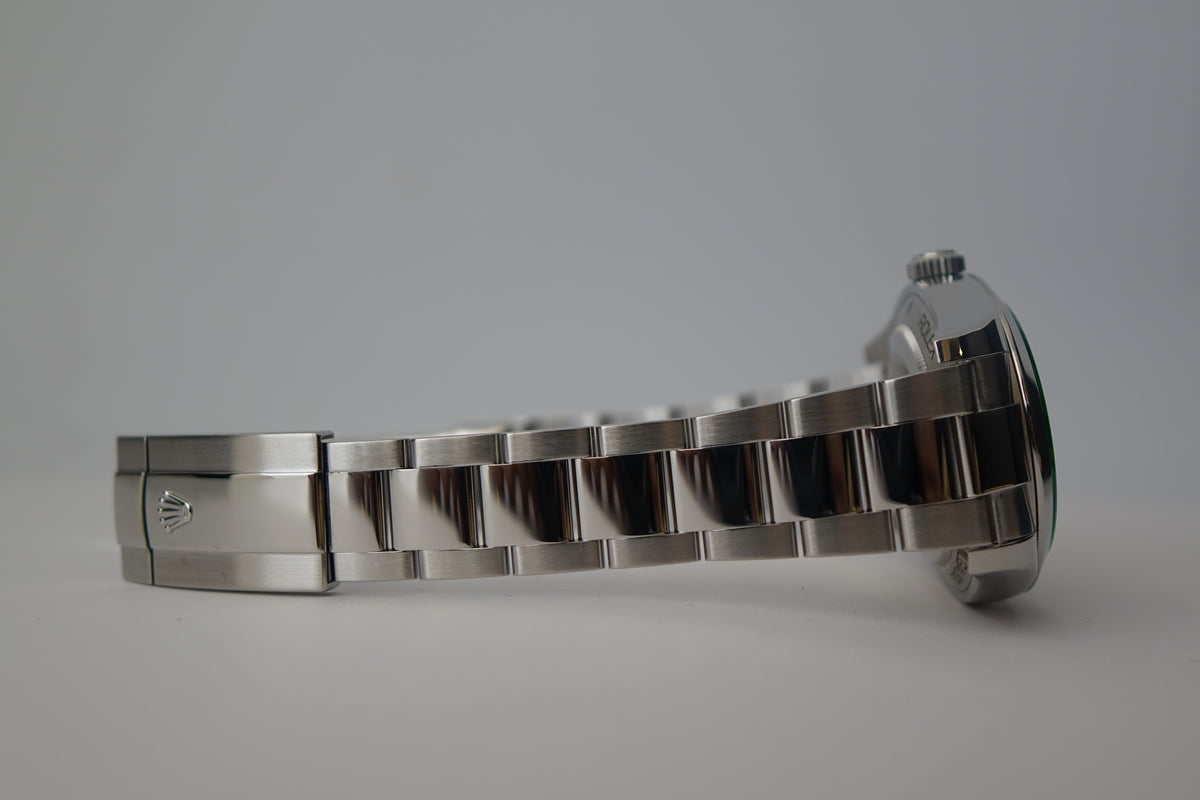 2023 Rolex Milgauss 116400GV Blue full set