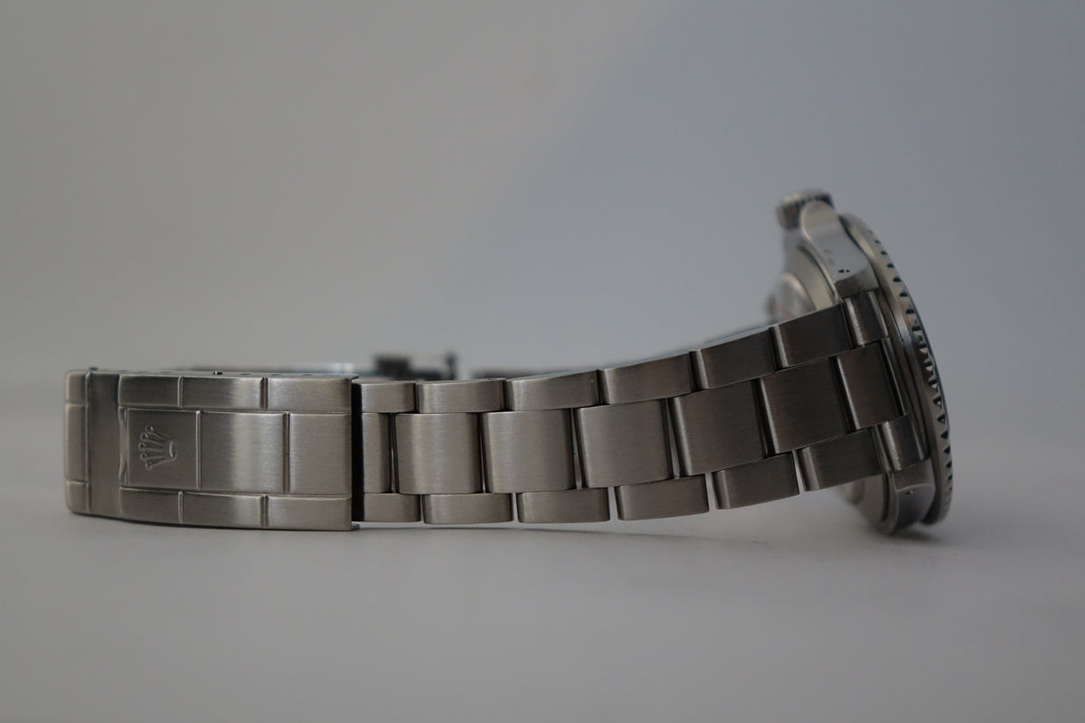 Rolex Submariner Date 168000 Triple Zero full set