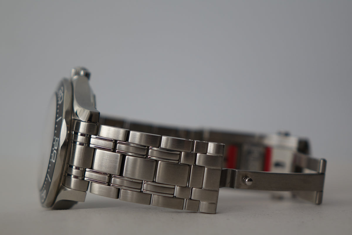 Omega Seamaster Diver 300M 210.30.42.20.01.001 full set