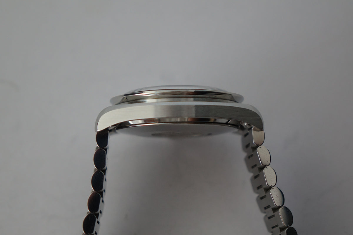 Omega Speedmaster 3510.52 Limited Edition Japan reverse panda watch only