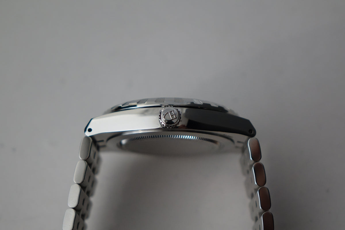 BNIB Tudor Royal 28600 blue full set