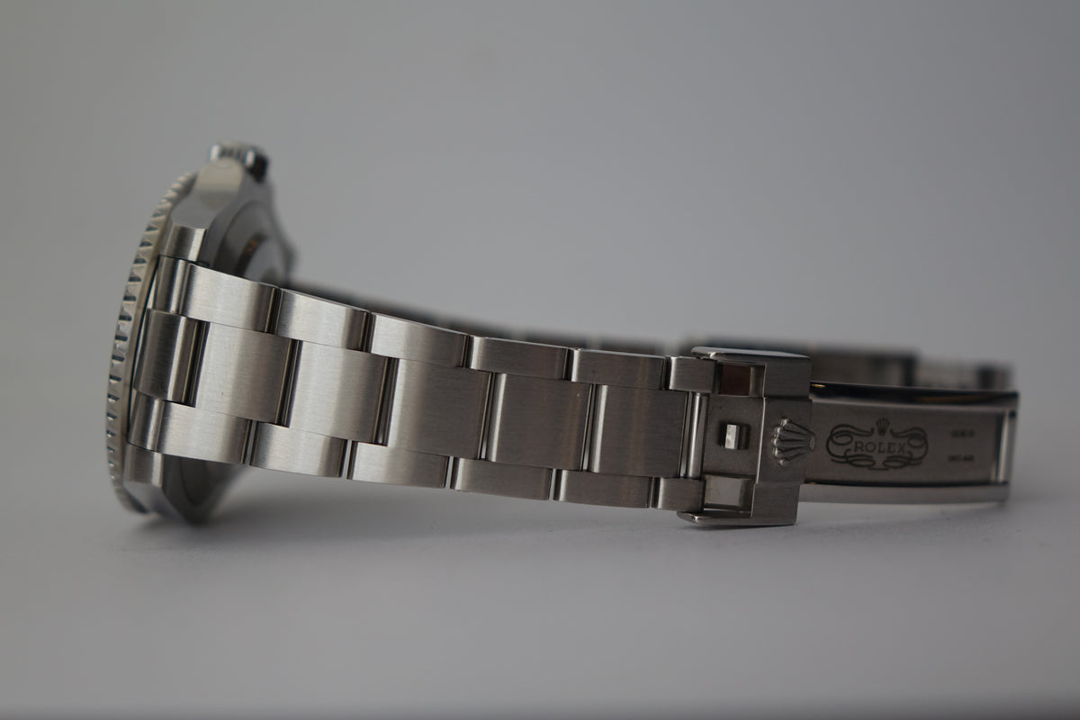Rolex Submariner 114060 no date watch only