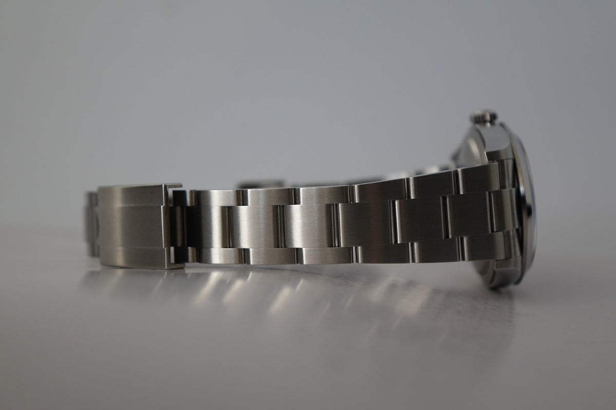 Unpolished Rolex Explorer I 124270 full set