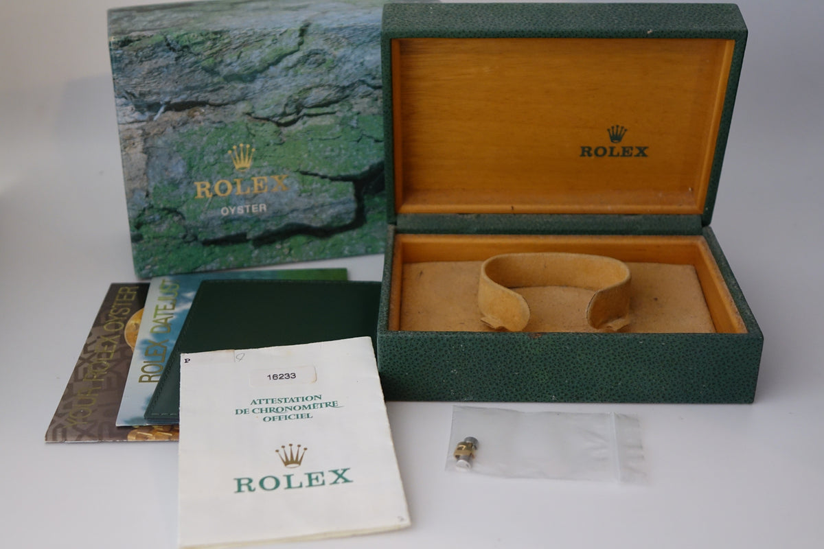 Rolex Datejust 36 16233 white computer dial baton jubilee full set