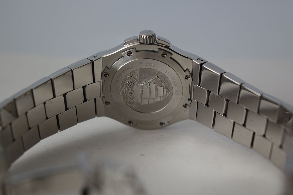 Vacheron Constantin Overseas 42040/423A -8458 white tritium dial full set