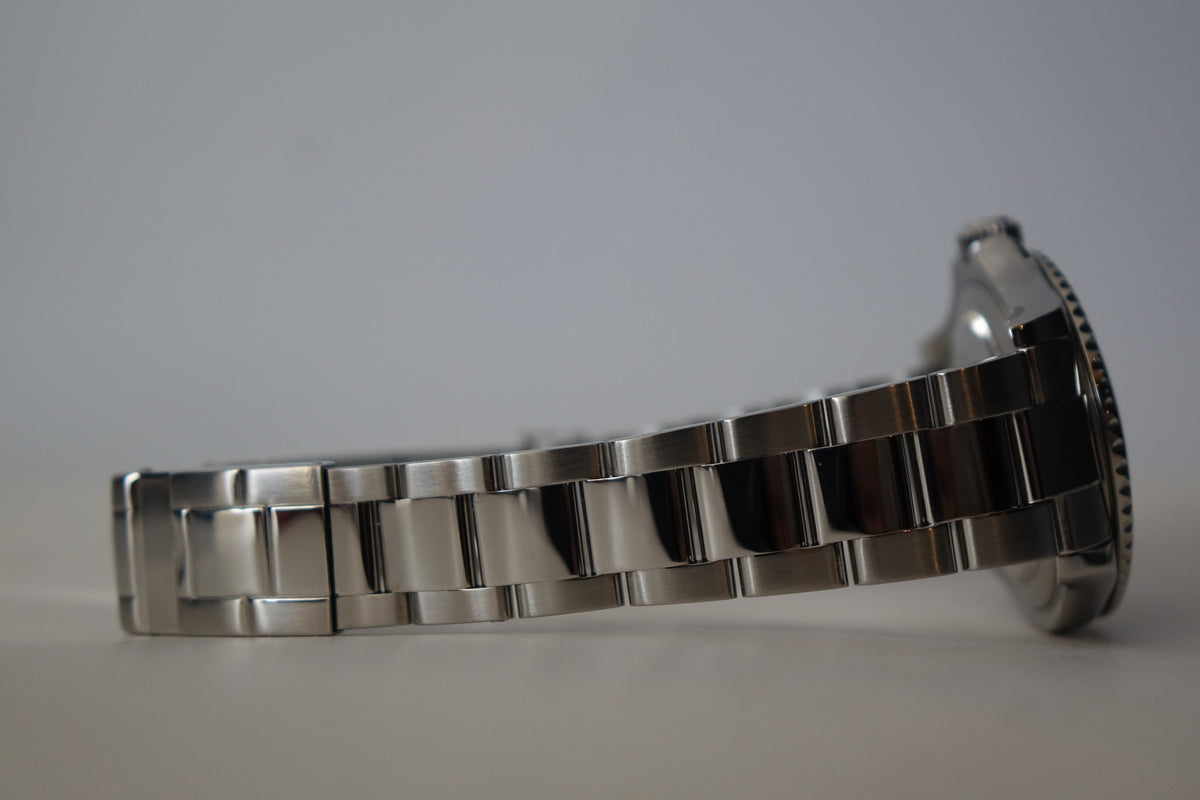 Rolex Yacht Master 40 16622 Platinum bezel full set