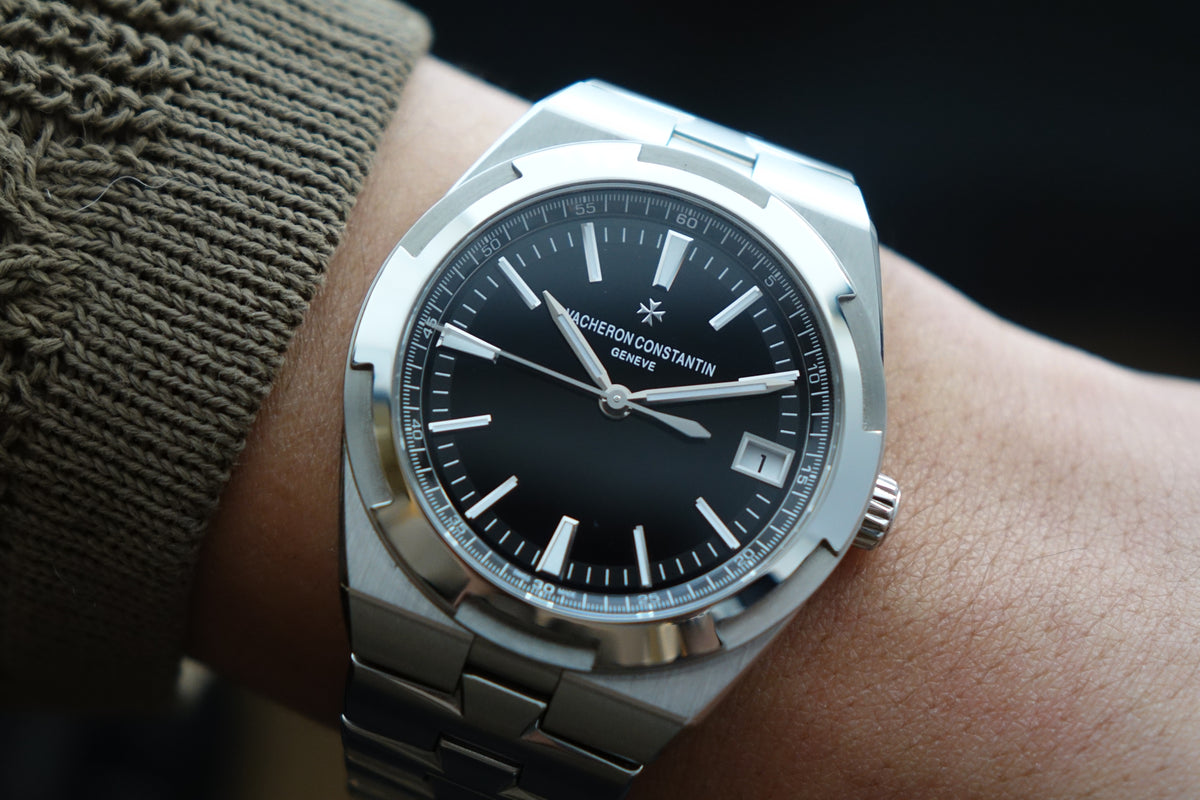 Vacheron Constantin Overseas 4500V black dial full set